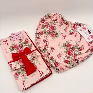 Set of Rose Floral Heart Placemats (4)  & Kitchen Towels (2) Red Bows Valentines